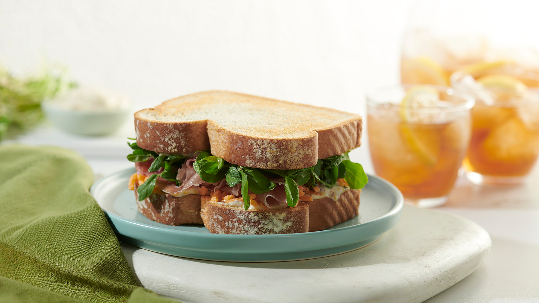 Quick and Tasty Toasted Prosciutto and Cheese Sandwich Recipe