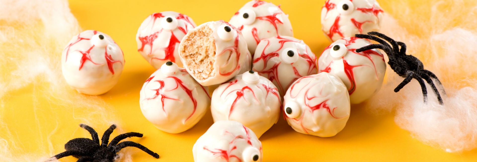 Spooky Halloween 'Eyeball' Bread Bites